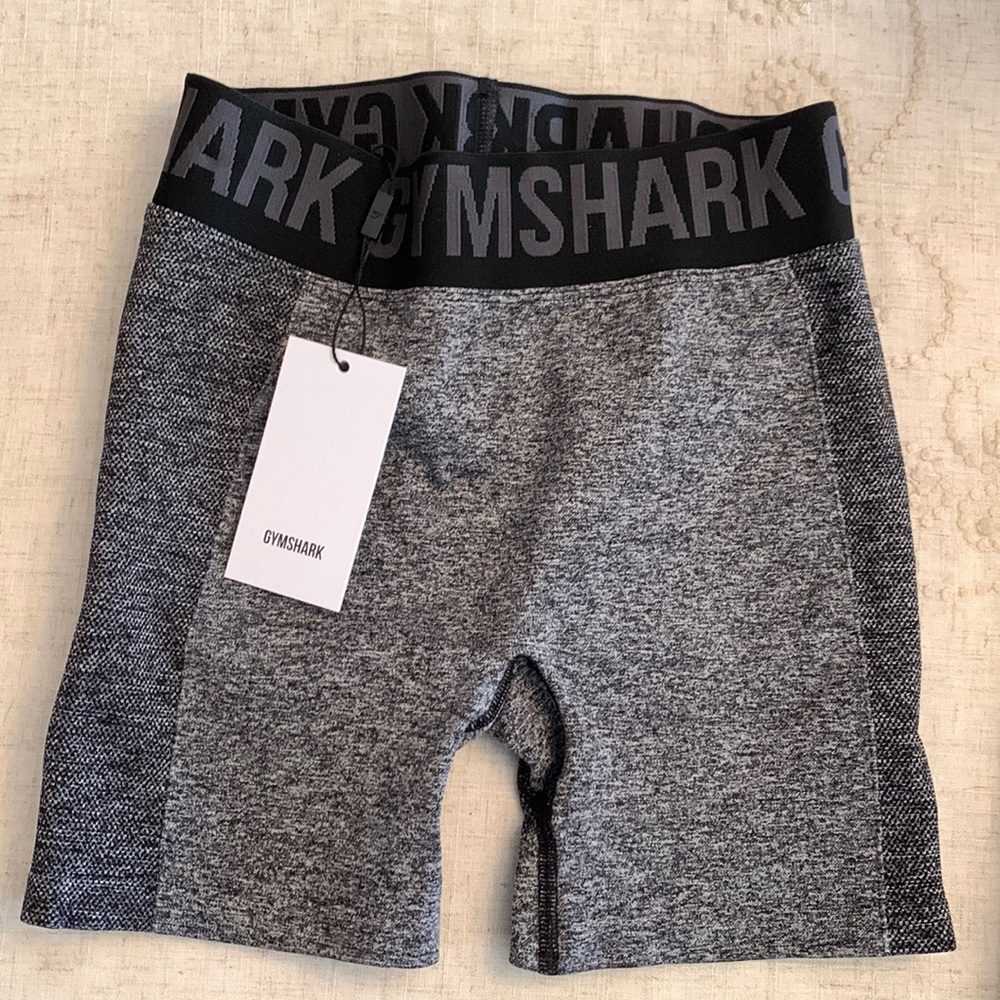 Gymshark flex shorts BNWT
